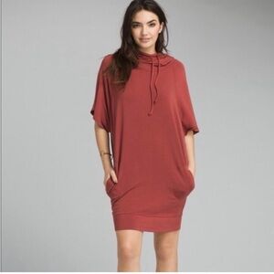 Prana Carys Athletic Mini Hoodie Dress Maroon Red Hiking Outdoorsy XS